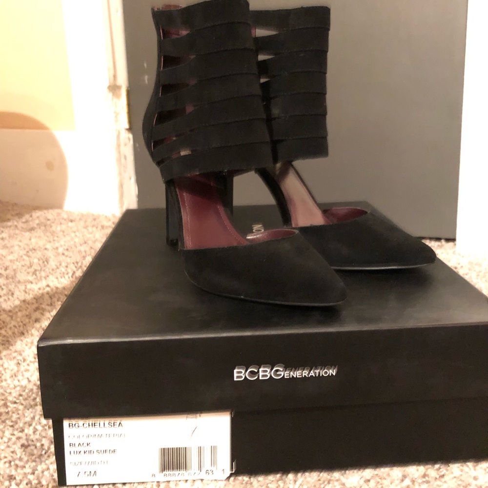 BCBG heels, New in box!